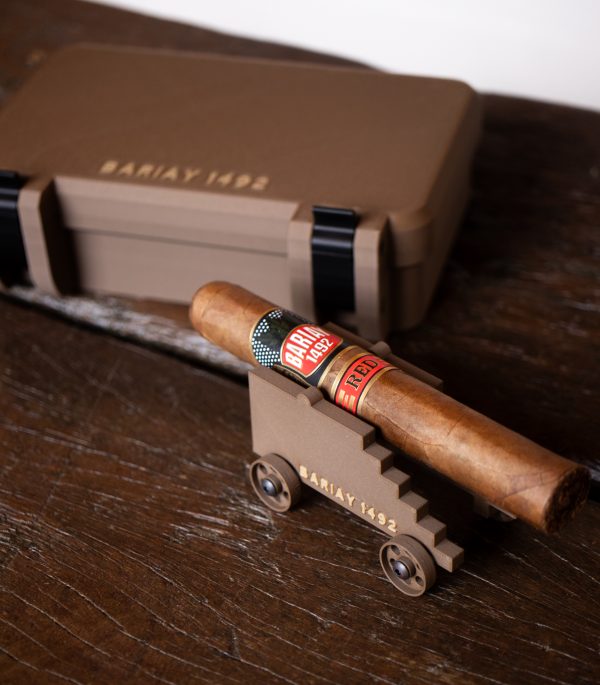 Bariay 1492 - CANNON CIGAR STAND