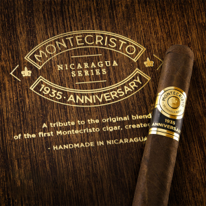 Montecristo 1935 Anniversary Toro