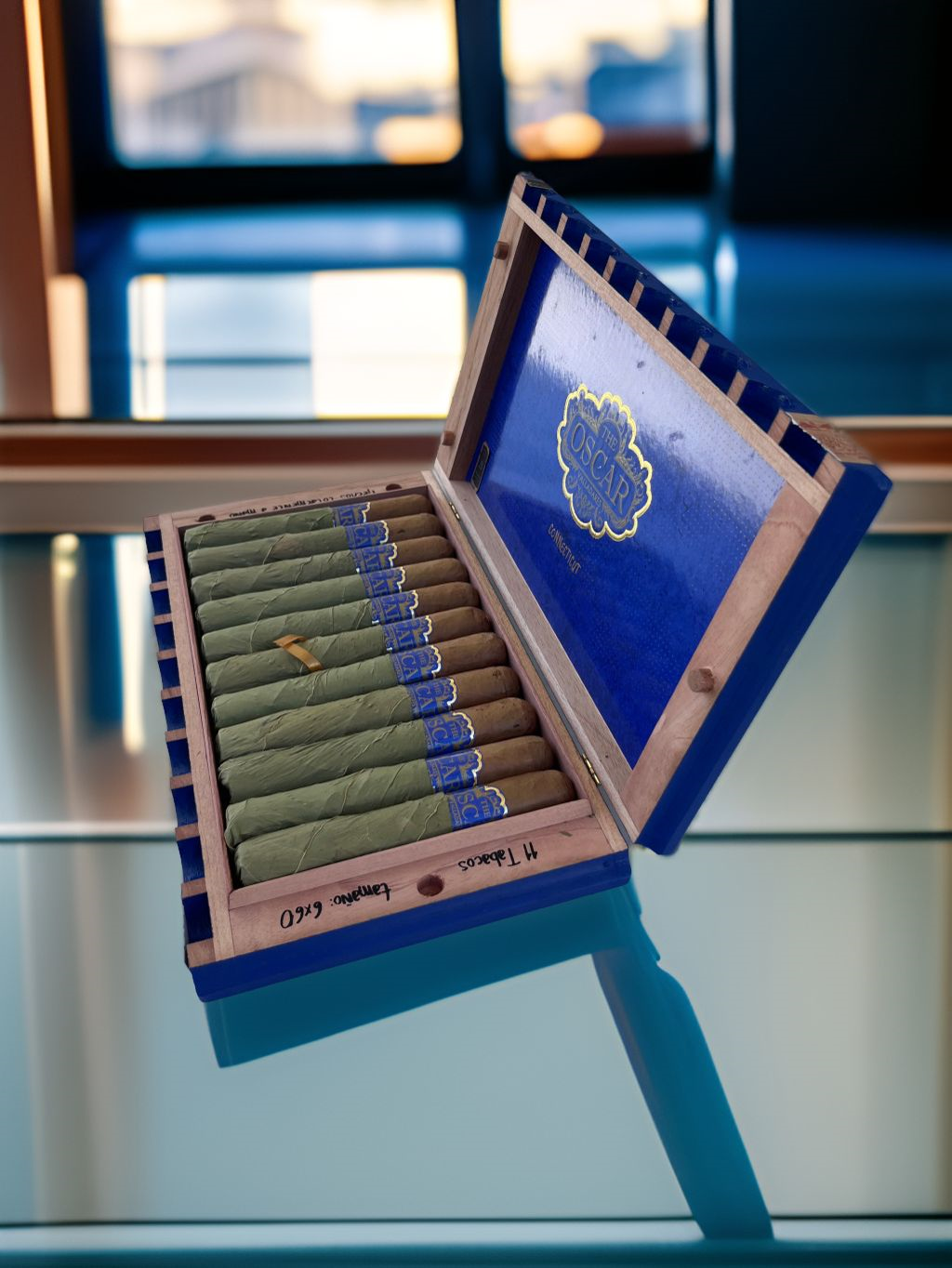 The Oscar by Oscar Valladares Connecticut Sixty (6 x 60)