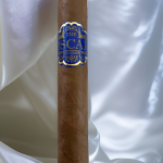 The Oscar by Oscar Valladares Connecticut Sixty (6 x 60)